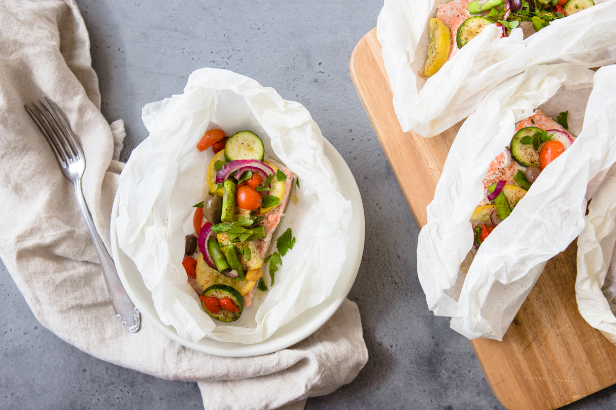 baked salmon in parchment paper with veggies