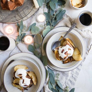 chai bundt cake with Tillamook ice cream on top