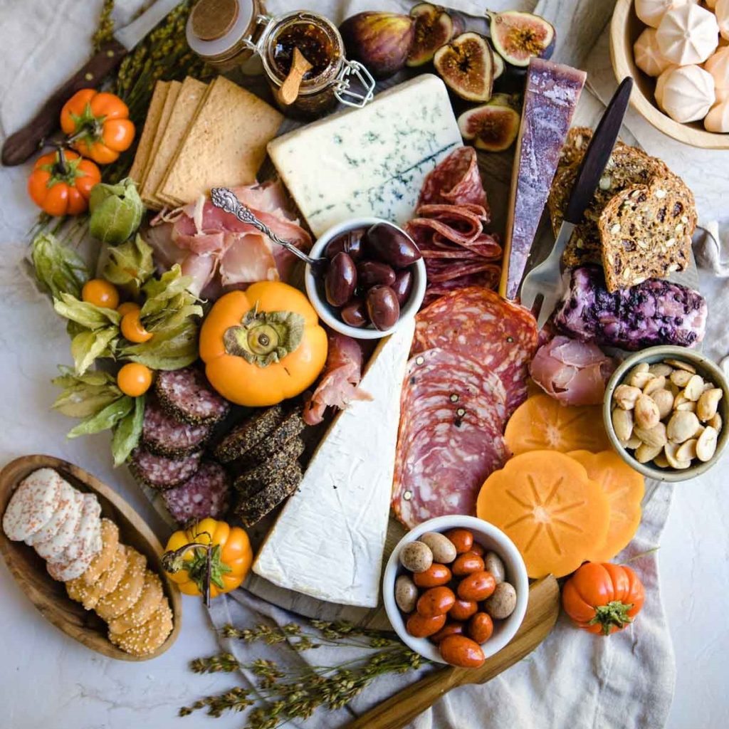 a Thanksgiving fall inspired charcuterie board