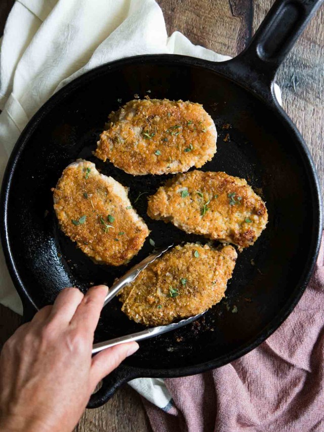 Easy Garlic Parmesan Pork Chops