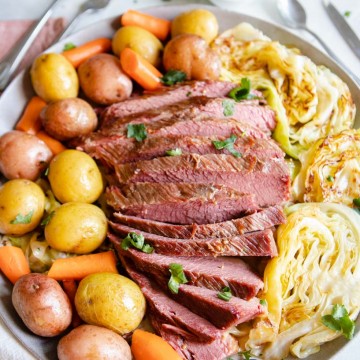 corned beef and steamed cabbage, potatoes and carrots