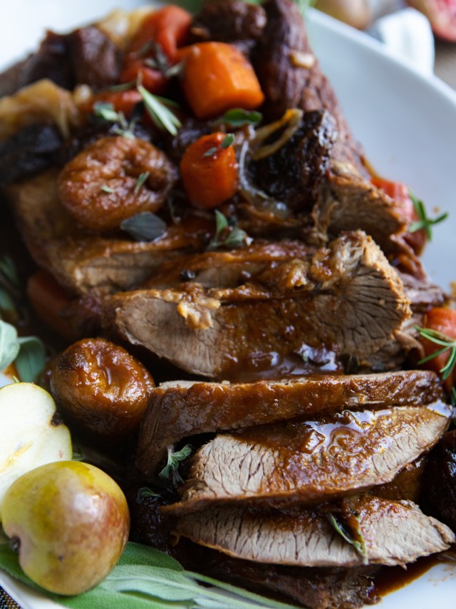 Red Wine Braised Christmas Brisket