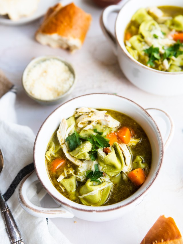 Easy Chicken Tortellini Soup