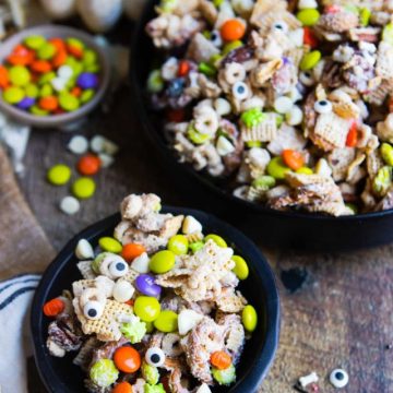 cropped-Halloween-Snack-mix-8-1.jpg