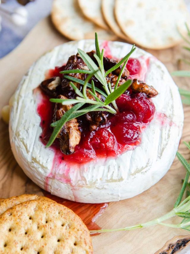 Baked Brie Recipe with Jam