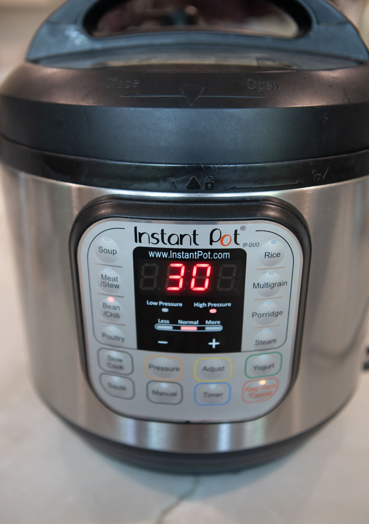 closed Instant Pot set to cook for 30 minutes 