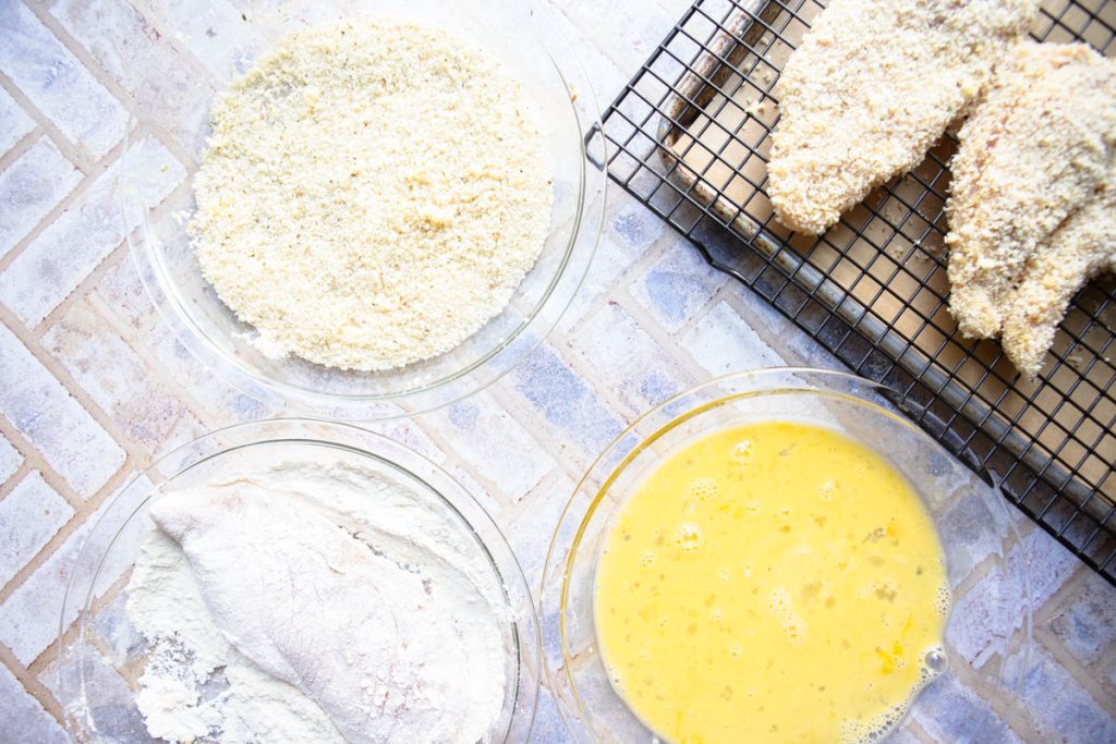 chicken breast dredged in flour