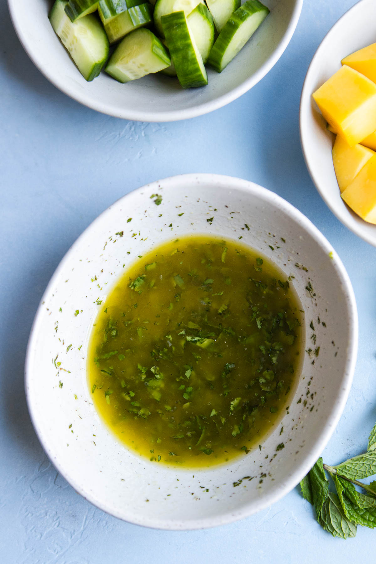 cilantro lime sauce for mango shrimp skewers appetizer